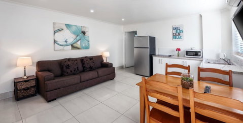 Bilinga Beach Motel - Great Ocean Road Tourism 35