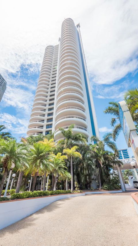 Aegean Resort Apartments - Great Ocean Road Tourism 3