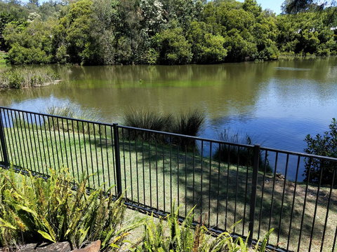Waterfront Theme Park Getaway - Great Ocean Road Tourism 22
