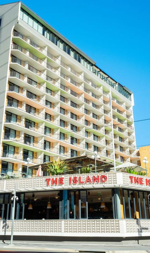 The Island Gold Coast - Great Ocean Road Tourism 39