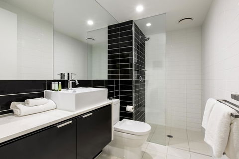 Code Apartments - Great Ocean Road Tourism 32