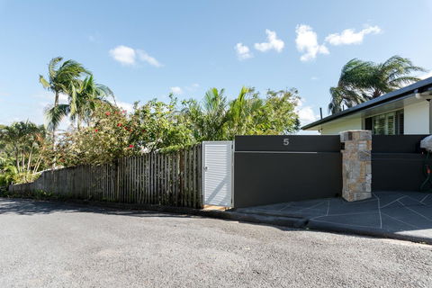 Private Guest Suite High On Currumbin Hill - Great Ocean Road Tourism 29