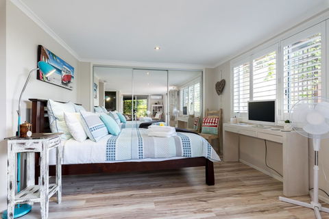 Private Guest Suite High On Currumbin Hill - Great Ocean Road Tourism 2