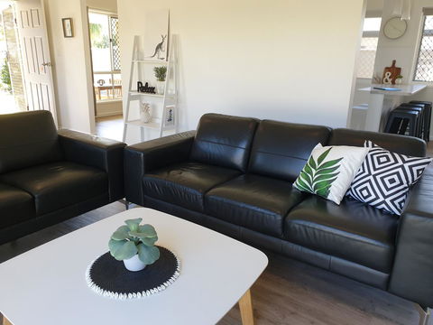 Beautiful Home- Walk To Beach-Short Drive To Noosa - Great Ocean Road Tourism 3
