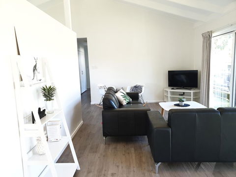Beautiful Home- Walk To Beach-Short Drive To Noosa - Great Ocean Road Tourism 1