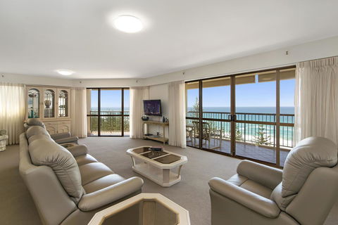 Burleigh Esplanade Apartments - Great Ocean Road Tourism 37