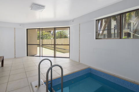 Burleigh Esplanade Apartments - Great Ocean Road Tourism 23