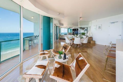 The Waterford On Main Beach - Great Ocean Road Tourism 6