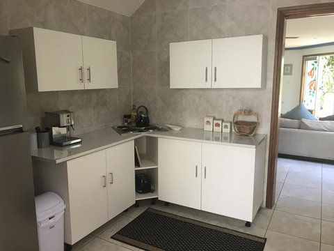 Taj On Byrnes - Private Luxury Apartment Mareeba - Great Ocean Road Tourism 11