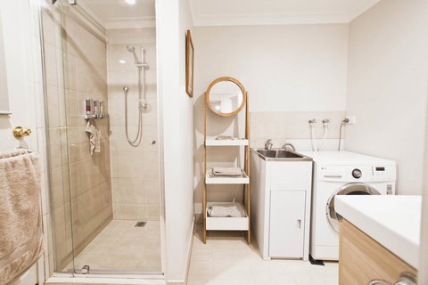 Shasta Place - Great Ocean Road Tourism 20