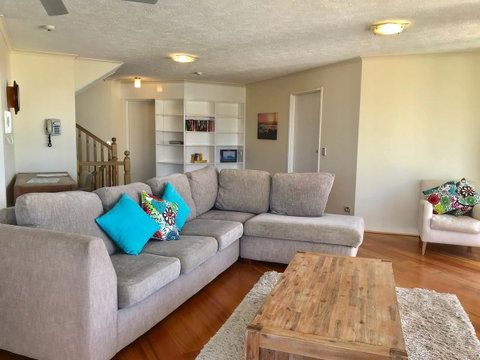 Rainbow Bay Resort Holiday Apartments - Great Ocean Road Tourism 2