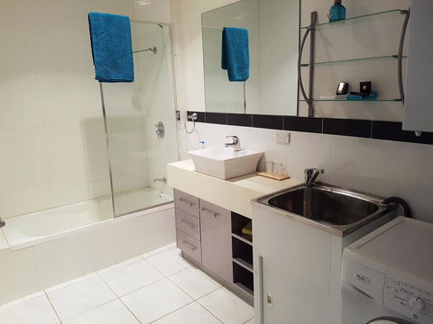 Sutton's Beach Unit - Great Ocean Road Tourism 18