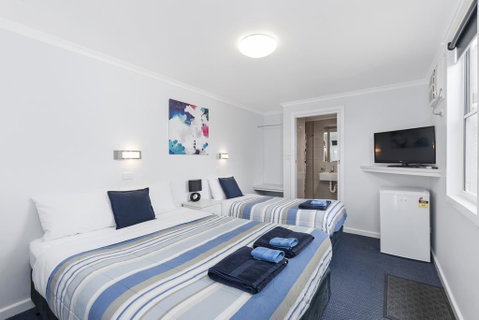 Wattle Grove Motel Maryborough - Great Ocean Road Tourism 1