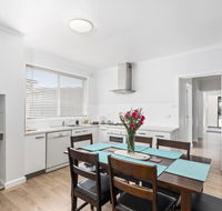 Wattle Grove Villa - Great Ocean Road Tourism