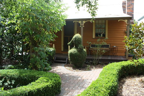 Westbury Gingerbread Cottages - Great Ocean Road Tourism 3