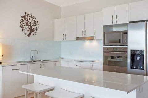 Wharf Apartment Unit 15 - Great Ocean Road Tourism 1