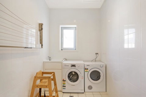 Wharf Apartment Unit 15 - Great Ocean Road Tourism 3
