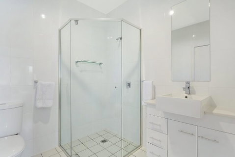 Wharf Apartment Unit 15 - Great Ocean Road Tourism 2