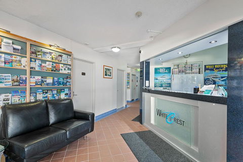 White Crest Luxury Apartments - Great Ocean Road Tourism 3