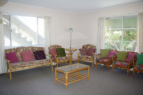 WHITE DOLPHIN, UNIT 5 - Great Ocean Road Tourism 1