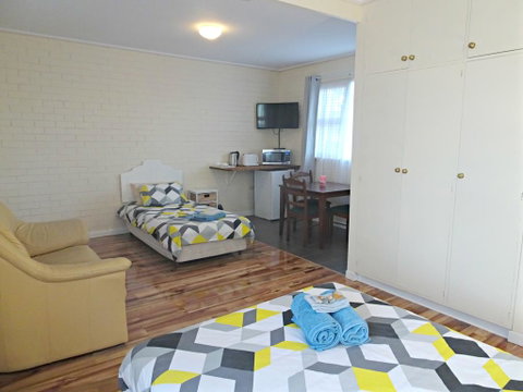 Whyalla Country Inn Motel - Great Ocean Road Tourism 1