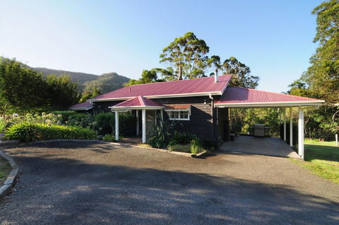Willabrook Retreat - Rest Cottage - Spoil Yourself! - Great Ocean Road Tourism 3