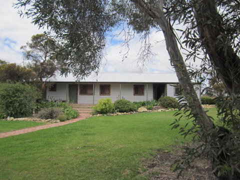 Willalooka Tavern - Great Ocean Road Tourism 1