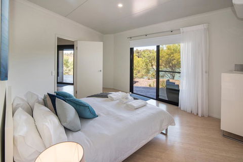 Wirraway Luxury Chalet - Great Ocean Road Tourism 2