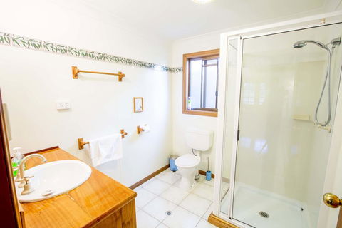 Wisteria Cottage - Great Ocean Road Tourism 3
