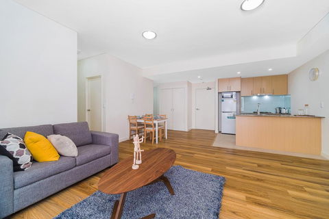 Wolli Creek Airport Serviced 2 Bedroom Apartment - Great Ocean Road Tourism 1