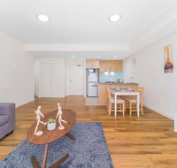 Wolli Creek Airport Serviced 2 Bedroom Apartment - Great Ocean Road Tourism