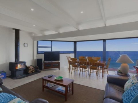Wye Escape With Amazing Sweeping Ocean Views - Great Ocean Road Tourism 3