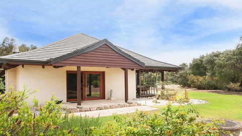 Yallingup Retreat - Great Ocean Road Tourism 2