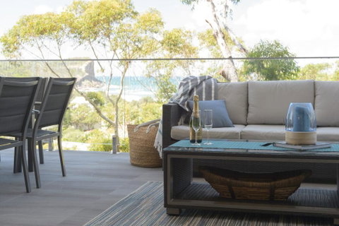 YARINGA - Retreat Style Accomodation With Swimming Pool - Great Ocean Road Tourism 3