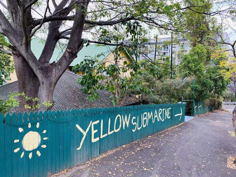 Yellow Submarine Backpackers - Great Ocean Road Tourism 0