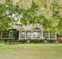 York Cottage - grand gate house and enchanting gardens - Great Ocean Road Tourism