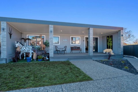 Zoo Villas: Villa Giraffe - Central Wynyard - Great Ocean Road Tourism 2