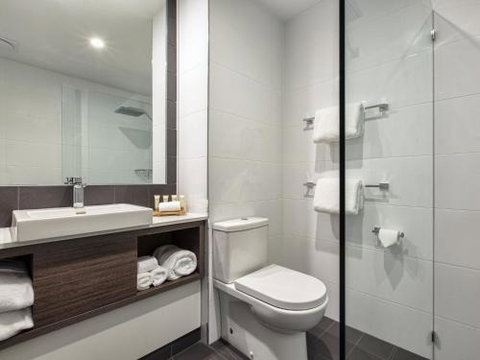 Mercure Sunshine Coast Kawana Waters - Great Ocean Road Tourism 1