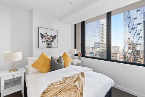A 2BR Apt With City Views Next To Southern Cross - Great Ocean Road Tourism 0