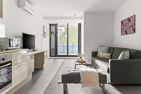 A Central Apt Right Next To Southern Cross - Great Ocean Road Tourism 1