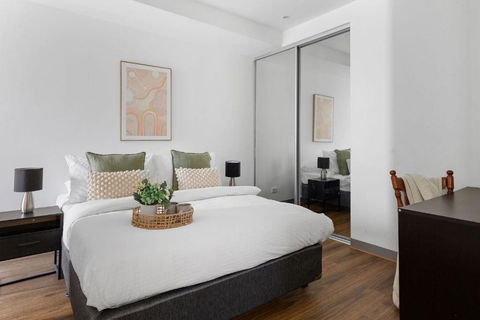 A Chic 2BR Apt Near Melbourne Uni FREE Parking - Great Ocean Road Tourism 3