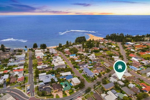 A Chic Coastal Hideaway At Toowoon Bay Beach - Great Ocean Road Tourism 3