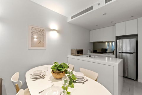 A Chic & Comfy 2BR Apt Near Federation Square - Great Ocean Road Tourism 2