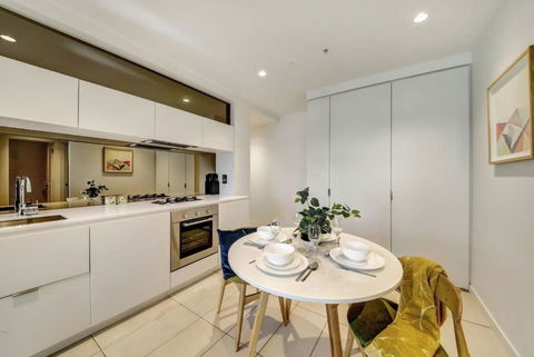 A Comfy 2BR Apt Near Crown & Southern Cross - Great Ocean Road Tourism 4