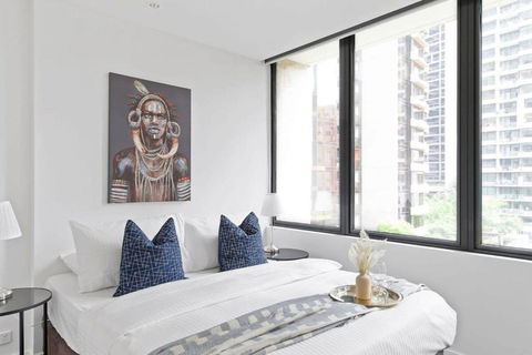 A Cozy 2BR Apt Opposite Southern Cross Station - Great Ocean Road Tourism 0