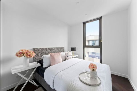 A Lux 2BR Apt Near South Melbourne Market - Great Ocean Road Tourism 4