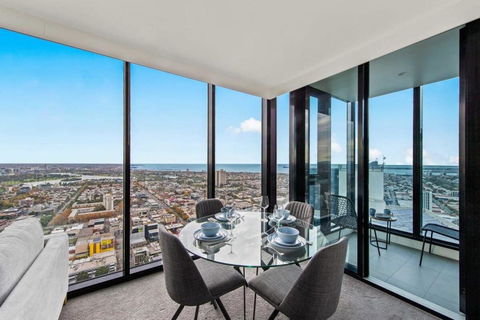 A Lux 2BR Apt With Panoramic Views, FREE Parking - Great Ocean Road Tourism 3