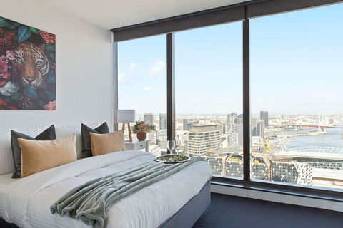 A Modern 2BR Apt With Harbour Views FREE Parking - Great Ocean Road Tourism 0