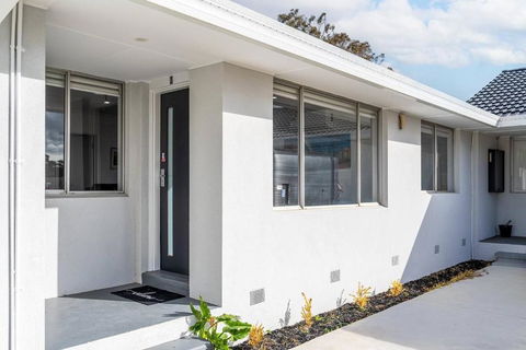 A Private Hideaway With Large Backyard And CarParks - Great Ocean Road Tourism 2