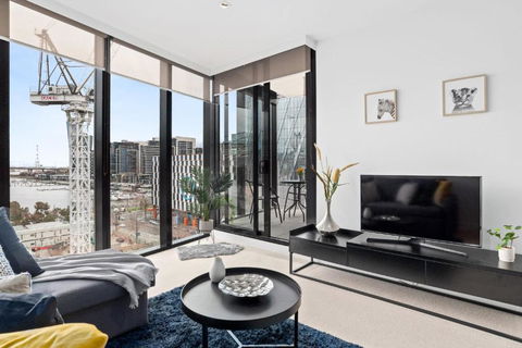 A Stylish 2BR Apt With FREE Parking - Great Ocean Road Tourism 0